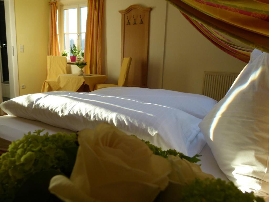 Hotel Fischachstubn Bergheim Zimmer foto